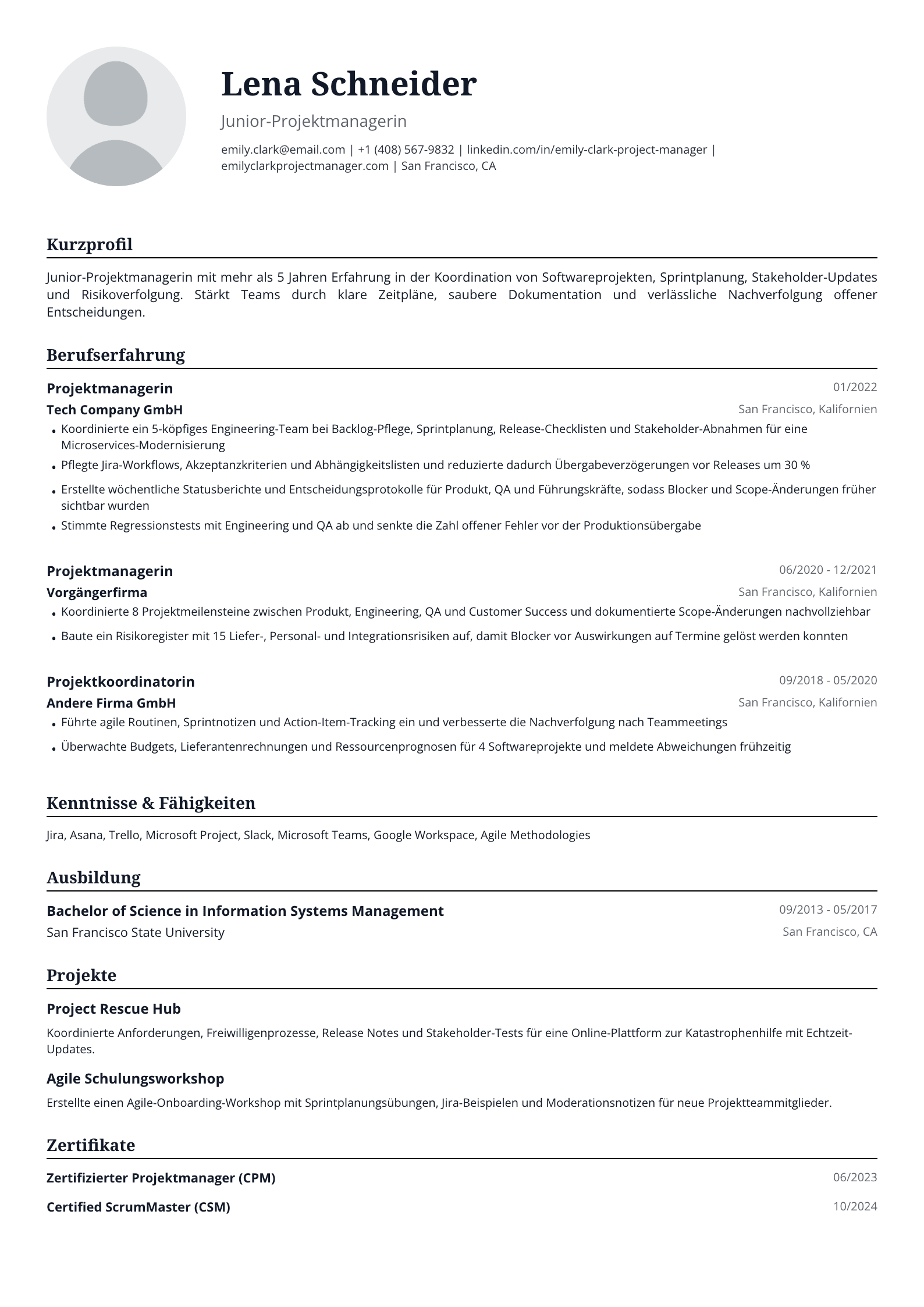 Junior-Projektmanagerin